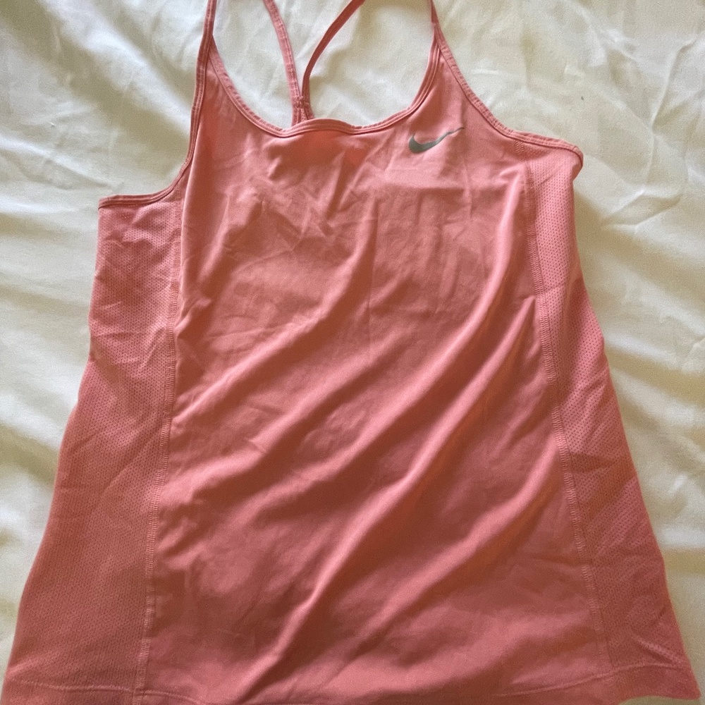 Nike tank